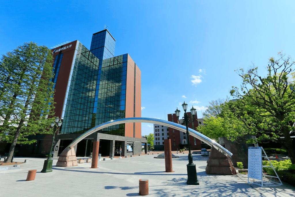 Yamanashi Gakuin University iCLA campus